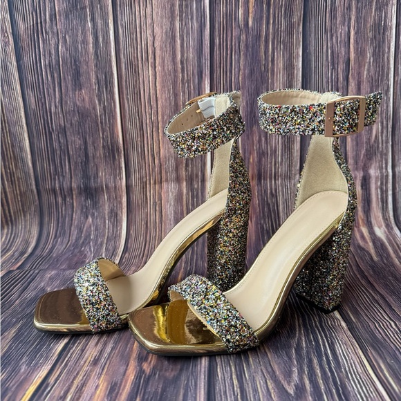 Glitter Homecoming Shoes Size 7 - Picture 1 of 3